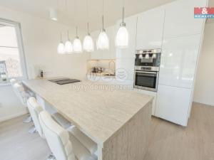 Prodej rodinného domu, Postřižín, Pod Dubem, 94 m2