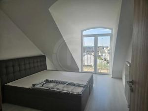 Pronájem bytu 3+kk, České Budějovice, Dobrovodská, 76 m2