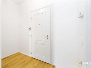 Prodej bytu 2+kk, Praha - Holešovice, U průhonu, 41 m2