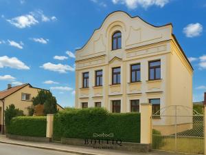 Prodej obchodního prostoru, Praha - Modřany, Pekárkova, 530 m2