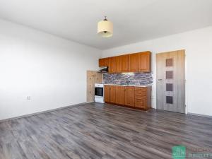 Prodej bytu 2+kk, Osek, Sokolská, 43 m2