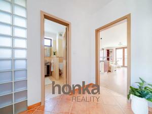 Prodej bytu 2+kk, Beroun, Nad Paloučkem, 56 m2