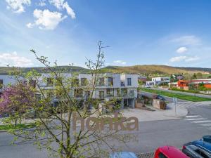 Prodej bytu 2+kk, Beroun, Nad Paloučkem, 56 m2