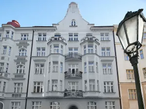 Prodej bytu 2+kk, Praha - Staré Město, Bílkova, 64 m2