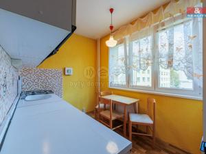Prodej bytu 1+1, Rotava, Sídliště, 38 m2