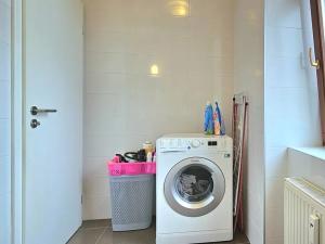 Pronájem bytu 1+kk, Praha - Krč, Budějovická, 27 m2