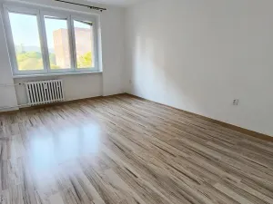 Pronájem bytu 2+1, Most, Jaroslava Vrchlického, 52 m2