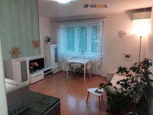 Prodej bytu 2+kk, Praha - Vršovice, Bajkalská, 38 m2