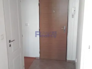 Pronájem bytu 1+1, Hradec Králové, Vysocká, 34 m2