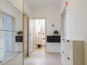 Pronájem bytu 2+kk, Praha - Horní Měcholupy, Hornoměcholupská, 43 m2