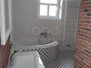 Prodej bytu 2+1, Krnov - Pod Bezručovým vrchem, Revoluční, 88 m2