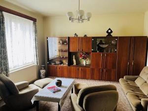 Prodej rodinného domu, Kamenné Žehrovice, 180 m2