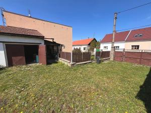 Prodej rodinného domu, Kamenné Žehrovice, 180 m2