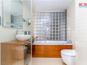Prodej bytu 3+kk, Praha, Spinozova, 160 m2