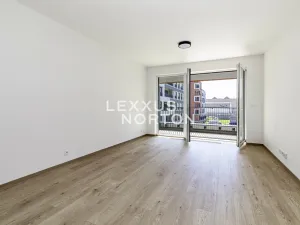 Pronájem bytu 1+kk, Praha - Hloubětín, Poděbradská, 37 m2