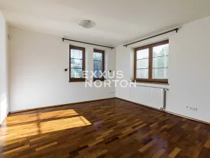 Pronájem vily, Praha - Nebušice, Spojová, 410 m2