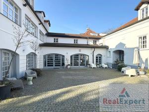 Prodej bytu 4+kk, Praha - Smíchov, U Pernikářky, 174 m2