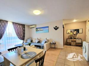Prodej bytu 3+kk, Nesebar, Bulharsko, 69 m2