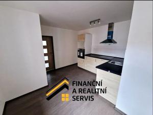Pronájem bytu 2+kk, Dobrovice, Palackého náměstí, 35 m2