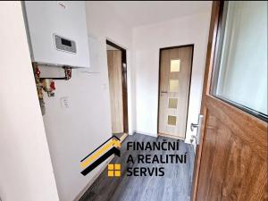 Pronájem bytu 2+kk, Dobrovice, Palackého náměstí, 35 m2