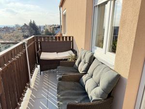 Prodej bytu 3+1, Praha - Prosek, Na vyhlídce, 69 m2