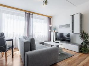 Pronájem bytu 2+kk, Praha - Černý Most, Bryksova, 42 m2