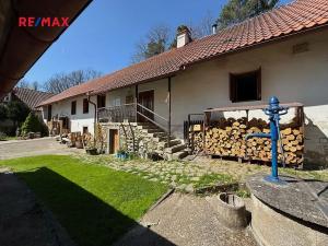 Prodej rodinného domu, Křečovice, 290 m2