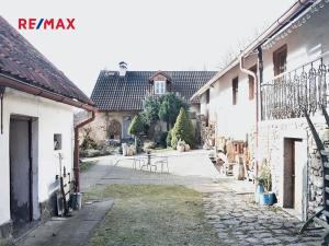 Prodej rodinného domu, Křečovice, 290 m2
