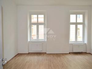 Pronájem bytu 3+kk, Plzeň, Koperníkova, 68 m2