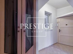 Pronájem bytu 1+1, Praha - Žižkov, Jeseniova, 47 m2