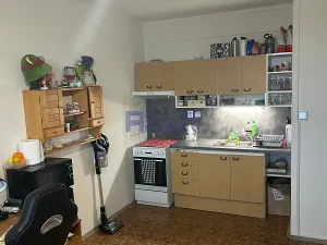Pronájem bytu 2+kk, Hradec Králové, třída Edvarda Beneše, 48 m2