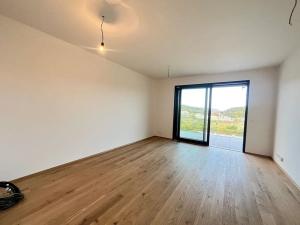 Pronájem bytu 3+kk, Praha - Modřany, Československého exilu, 65 m2