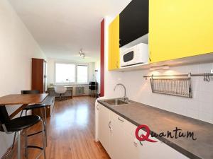 Pronájem bytu 2+kk, Praha - Bohnice, Čimická, 44 m2