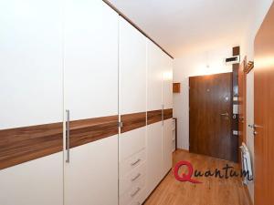 Pronájem bytu 2+kk, Praha - Bohnice, Čimická, 44 m2