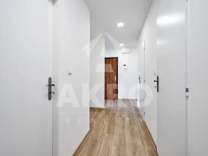Pronájem bytu 3+1, Praha - Braník, Novodvorská, 77 m2