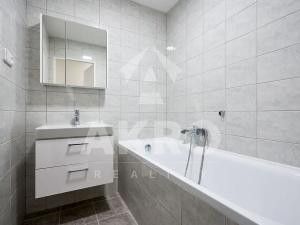 Pronájem bytu 3+1, Praha - Braník, Novodvorská, 77 m2