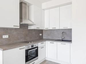 Pronájem bytu 2+kk, Praha - Stodůlky, Toufarova, 53 m2