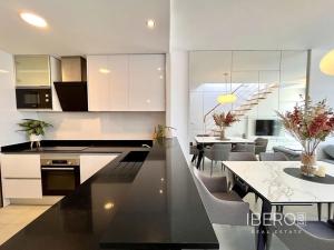 Prodej bytu 3+kk, Orihuela, Španělsko, Paseo Marítimo de Playa Flamenca, 80 m2
