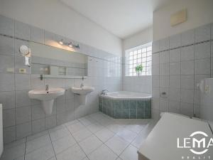 Prodej bytu 3+kk, Olomouc, Hanáckého pluku, 138 m2
