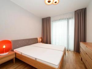 Pronájem bytu 3+kk, Praha - Holešovice, Sanderova, 96 m2