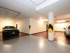 Pronájem bytu 3+kk, Praha - Holešovice, Sanderova, 96 m2