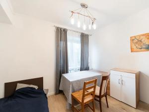 Prodej bytu 3+1, Praha - Kobylisy, Vršní, 65 m2