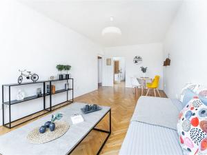 Prodej bytu 2+1, Praha - Strašnice, Sečská, 55 m2