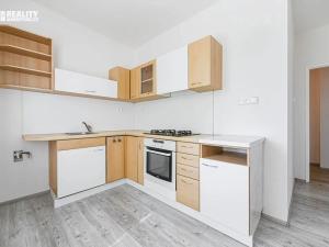 Prodej bytu 3+1, Břeclav, Fintajslova, 70 m2