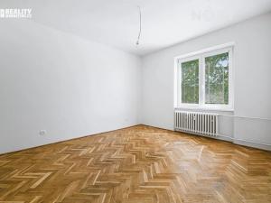 Prodej bytu 3+1, Břeclav, Fintajslova, 70 m2