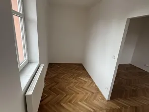 Pronájem bytu 2+1, Liberec, Raisova, 46 m2