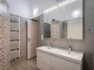 Pronájem bytu 2+kk, Praha - Vinohrady, Polská, 63 m2