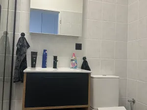 Prodej bytu 1+kk, Jesenice, Sluneční, 35 m2