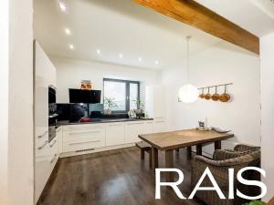 Prodej rodinného domu, Brno, 220 m2