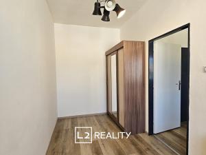 Prodej bytu 2+kk, Znojmo, Stanislavova, 37 m2